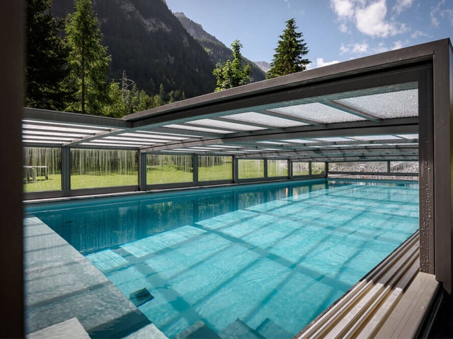 Ruegg Schimmbaeder Schiebeueberdachung 51